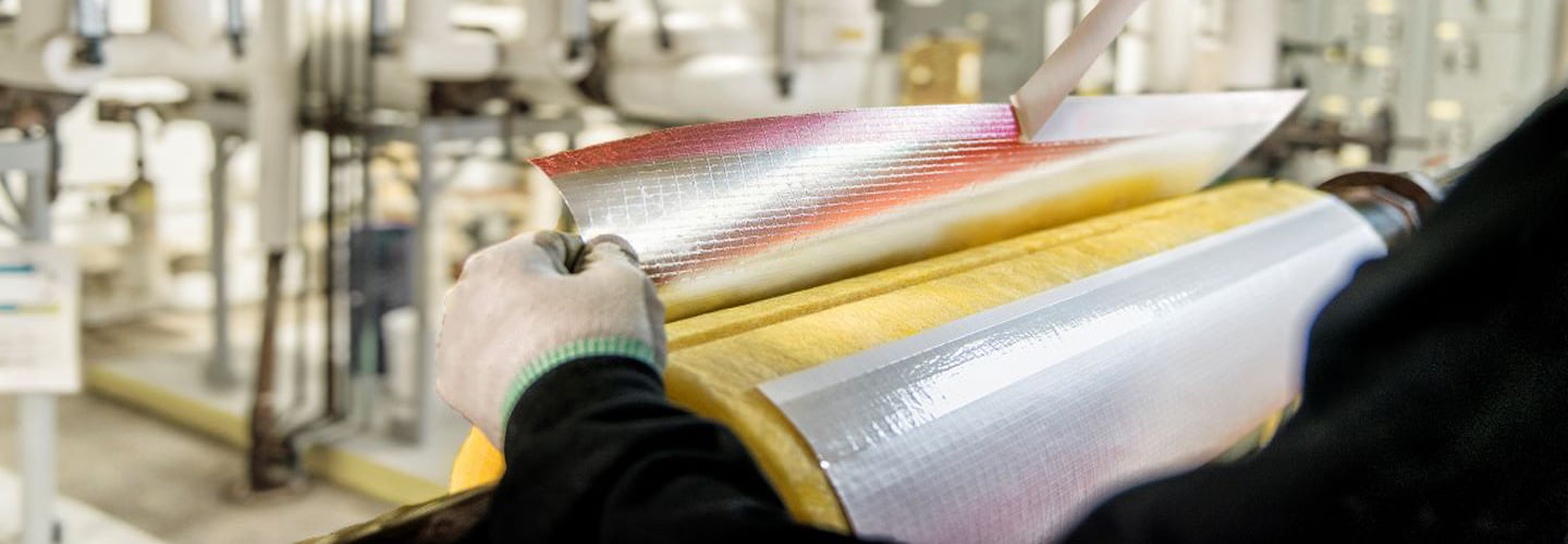 Glass Wool Pipe Insulation Installation